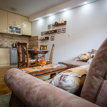 Crystal Apartment Subotica Buitenkant foto
