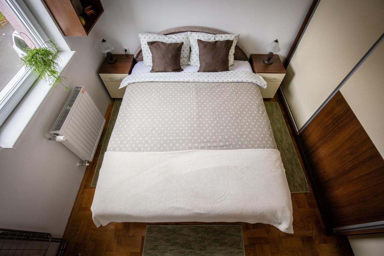 Crystal Apartment Subotica Buitenkant foto